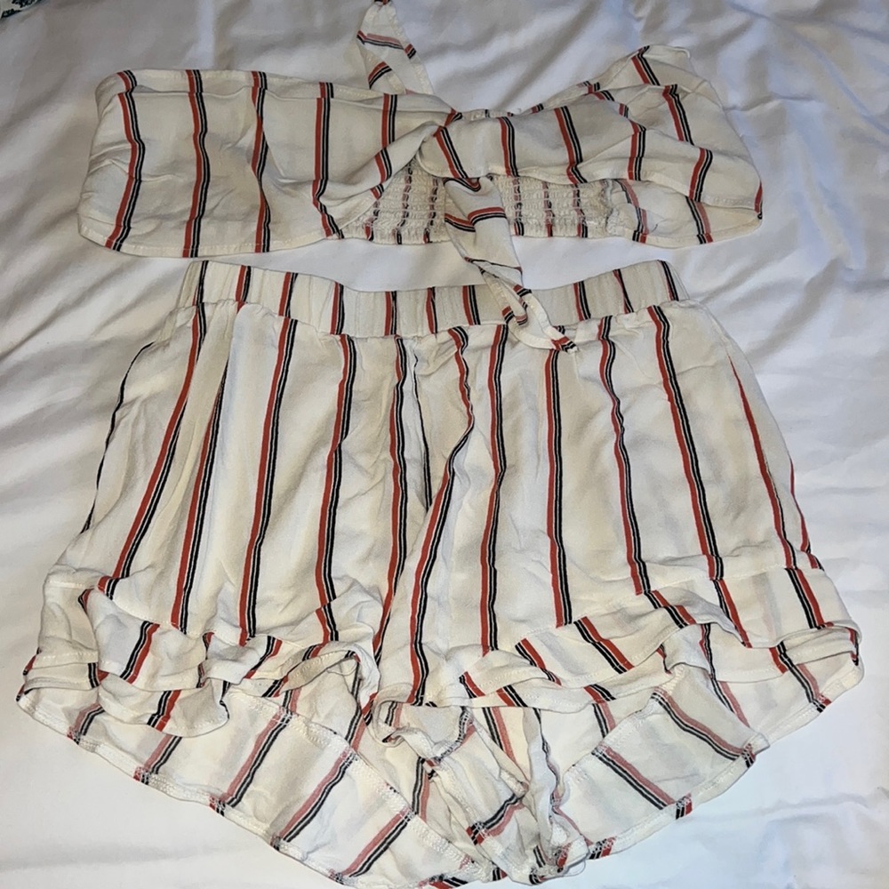 2 piece strapless shorts set